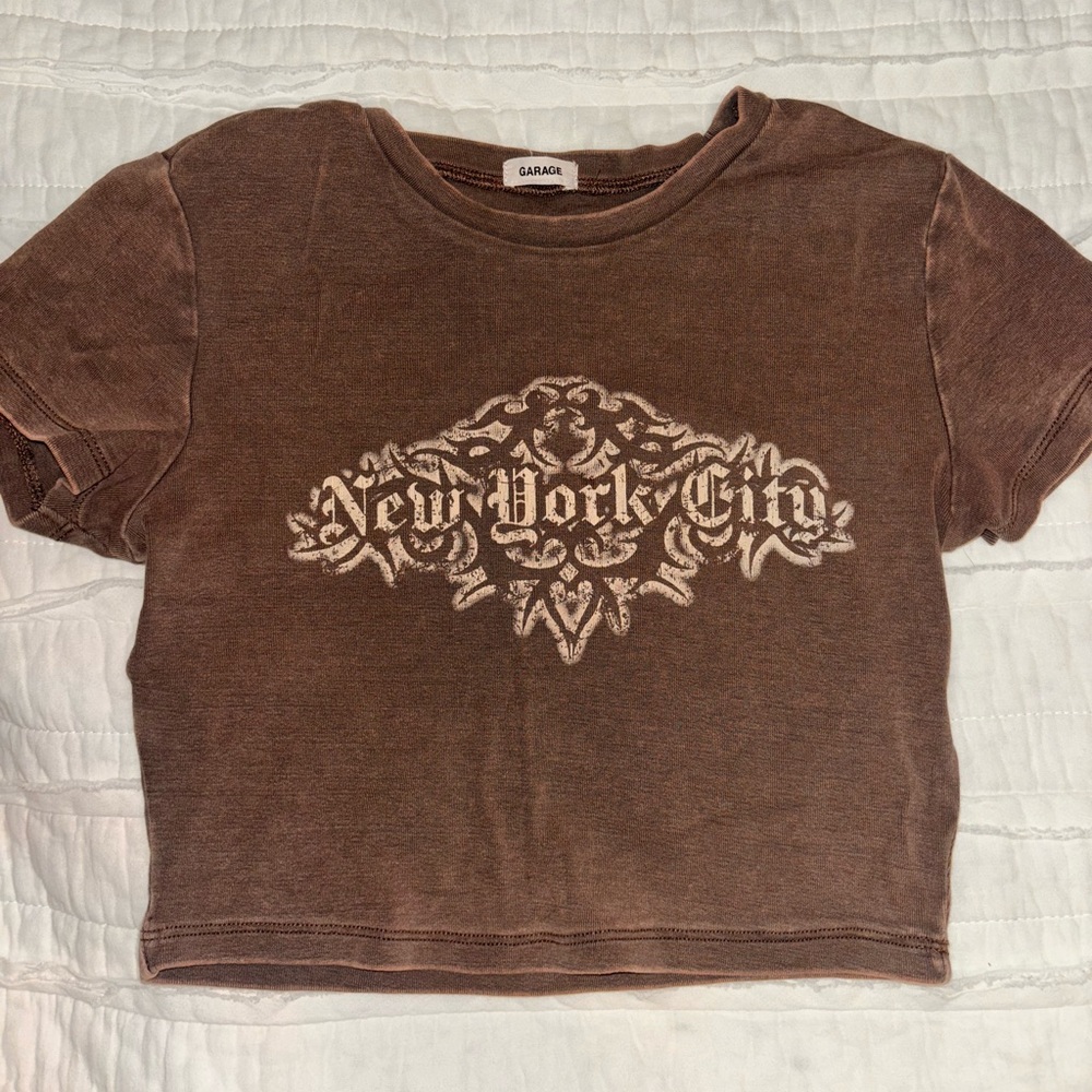 Garage cropped tank